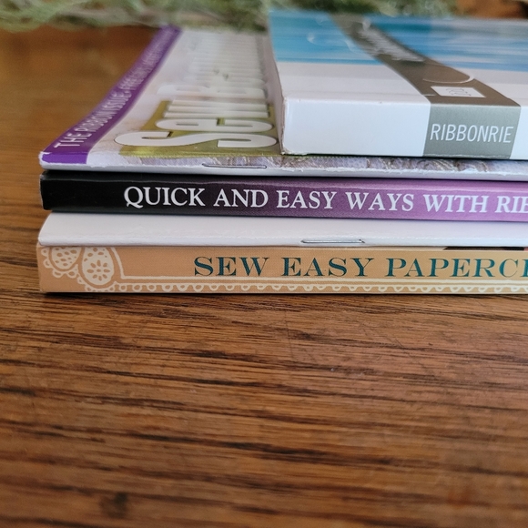 5 Ribbon Crafting Publications - Picture 13 of 14